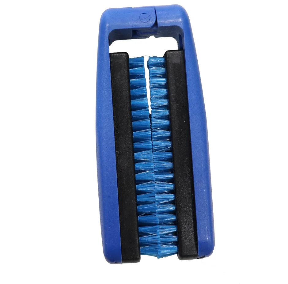 SM Arnold Blugator Seatbelt Cleaning Brush SBB001